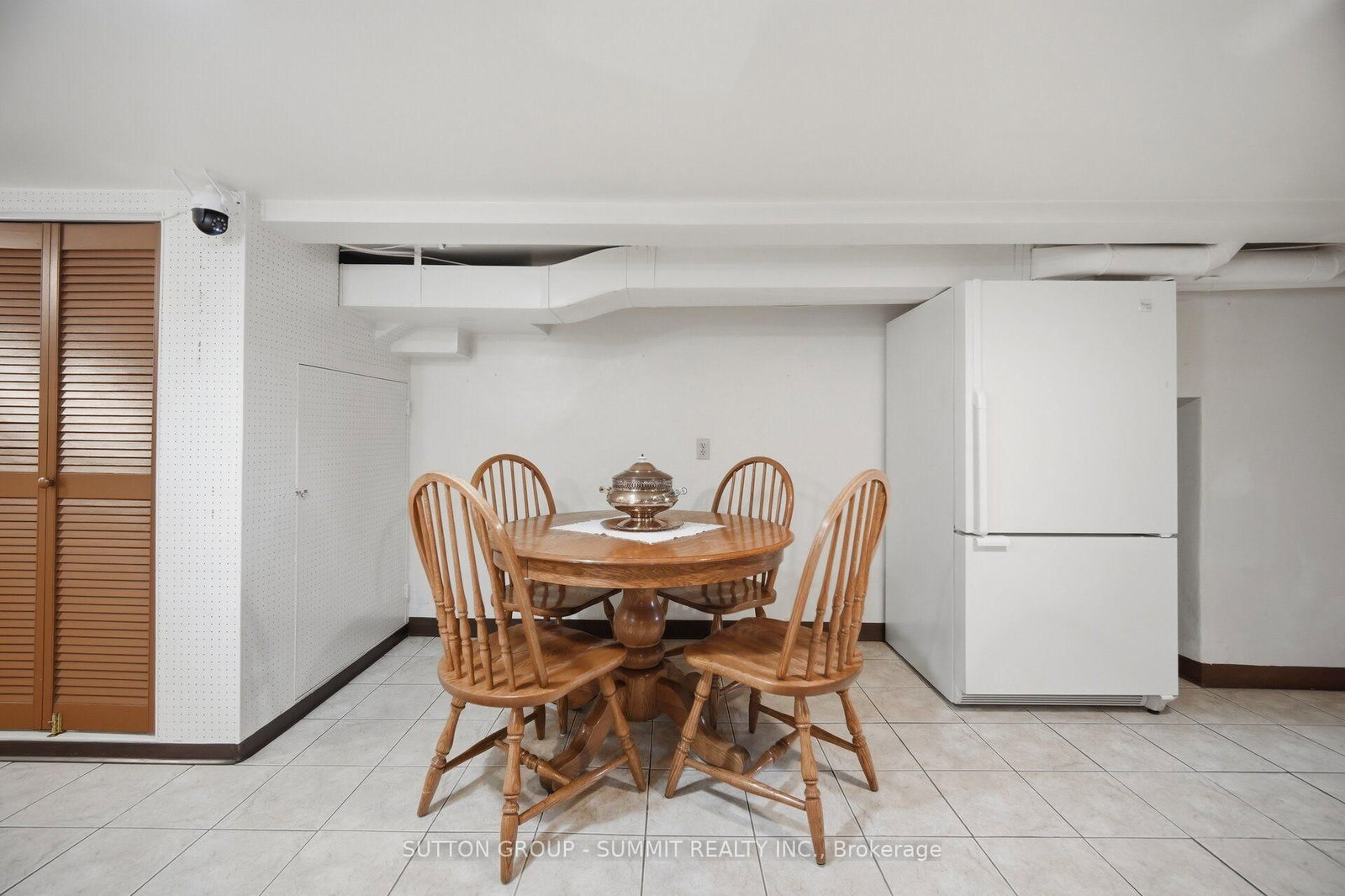 28 SYMINGTON Avenue • Toronto, ON photo 38