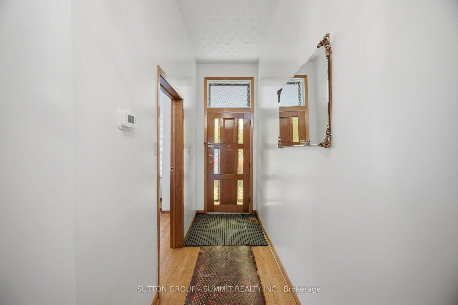 28 SYMINGTON Avenue • Toronto, ON photo 4