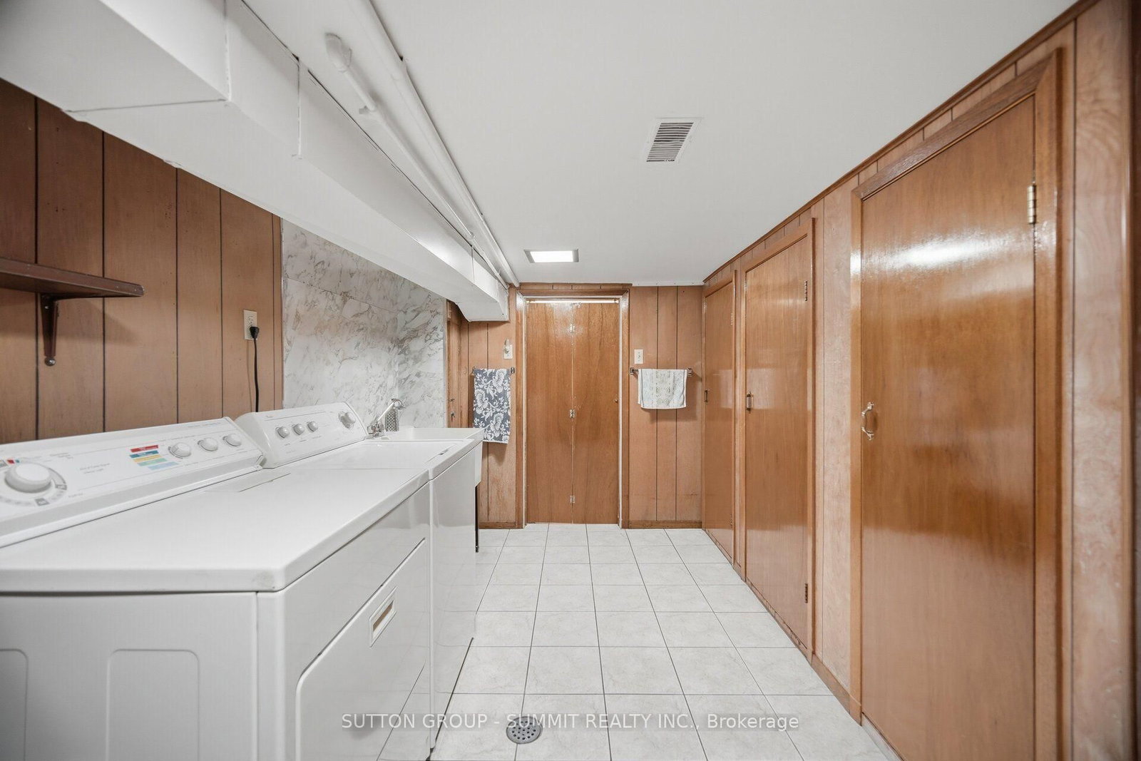 28 SYMINGTON Avenue • Toronto, ON photo 42