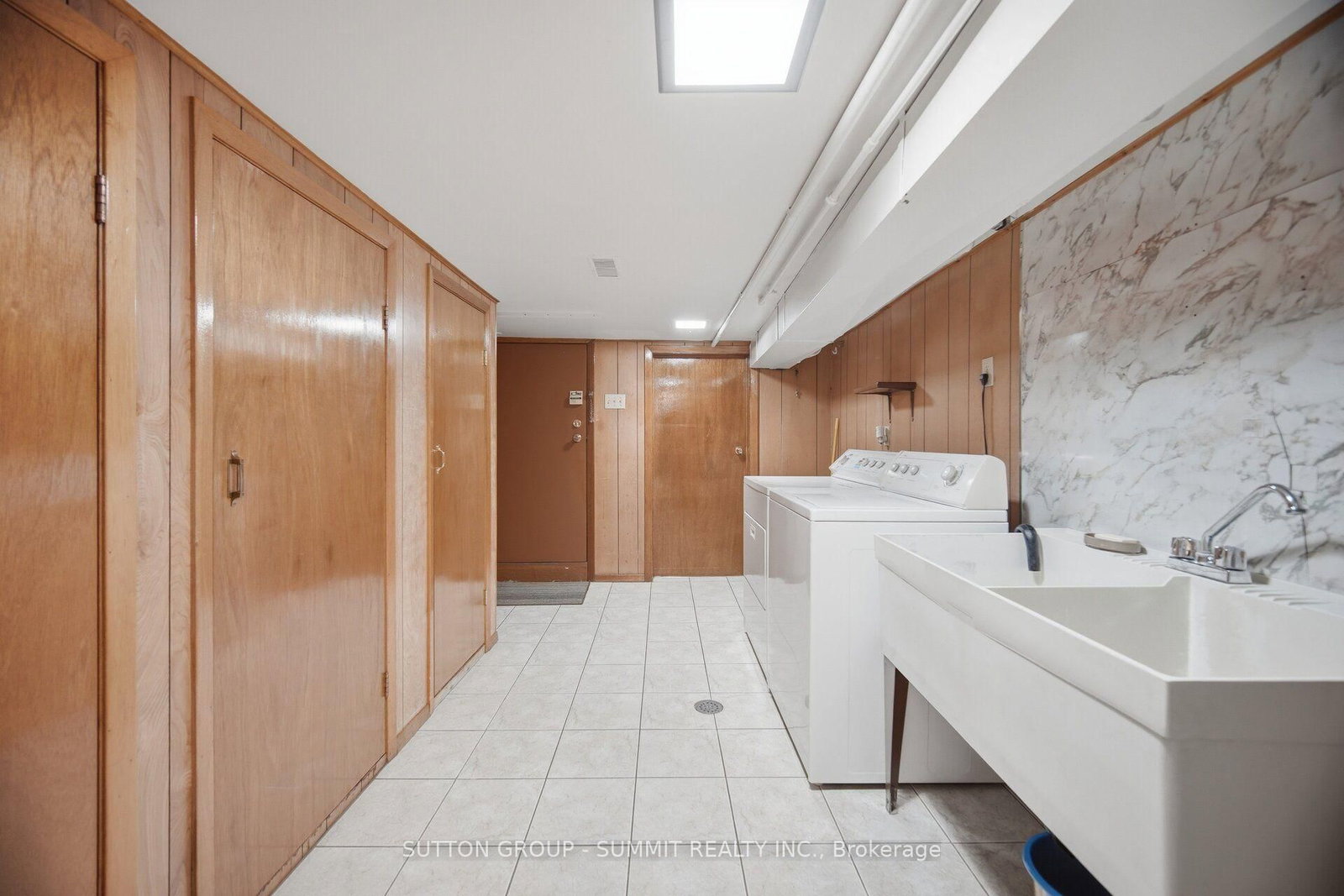 28 SYMINGTON Avenue • Toronto, ON photo 43