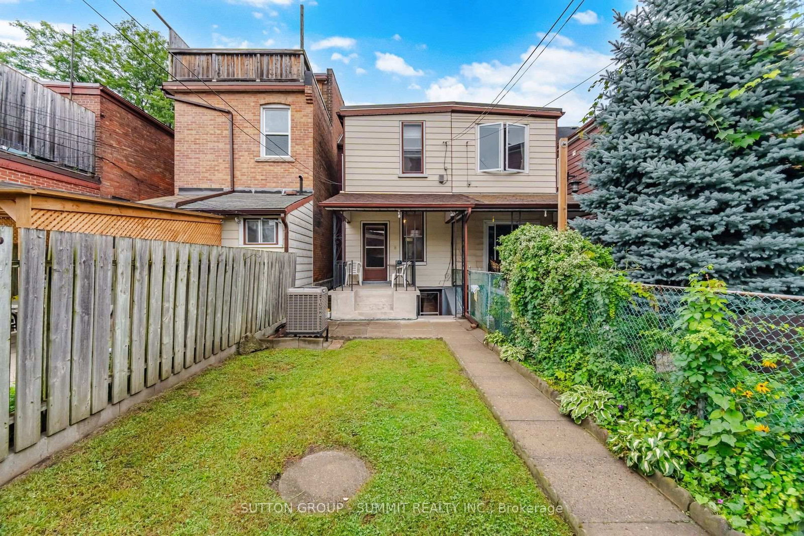 28 SYMINGTON Avenue • Toronto, ON photo 46