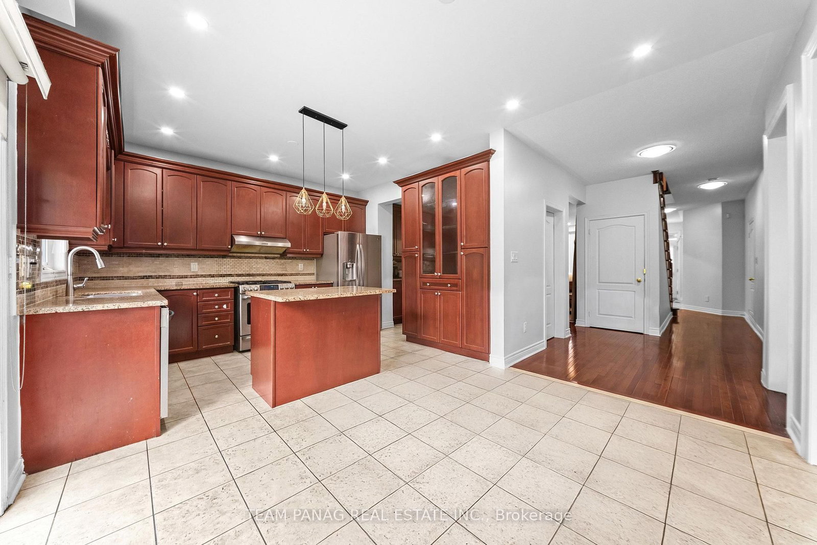 47 Sorbonne Drive • Brampton, ON photo 16
