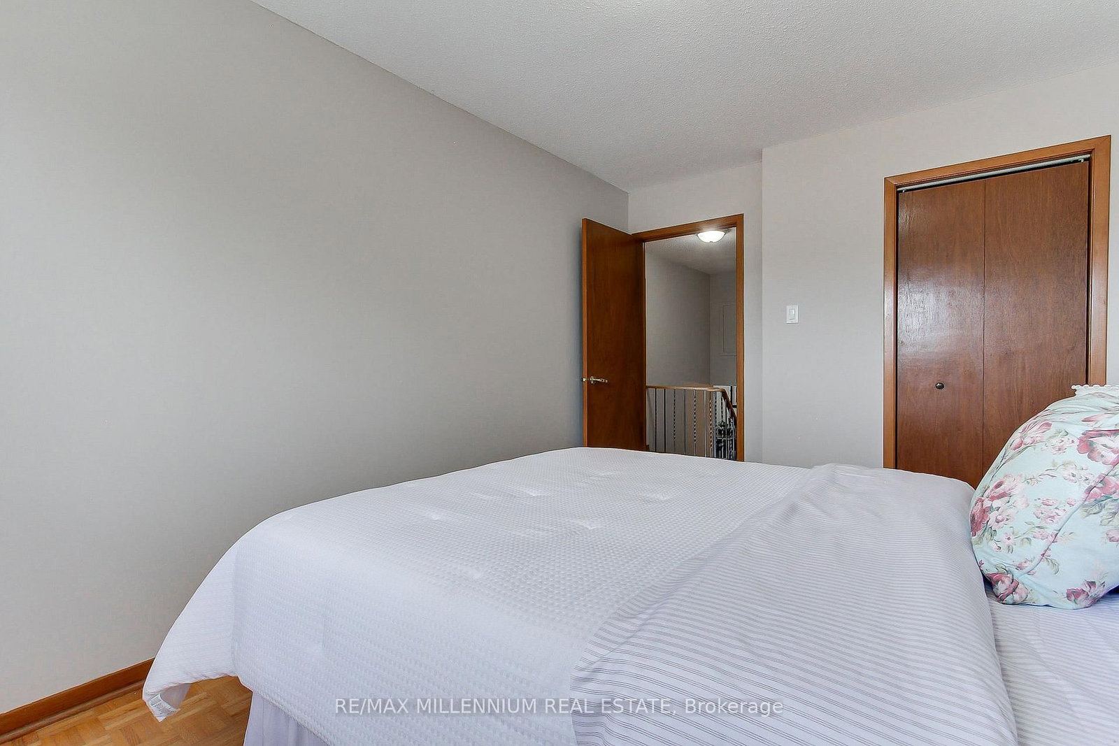 7431 Sigsbee Drive • Mississauga, ON photo 17