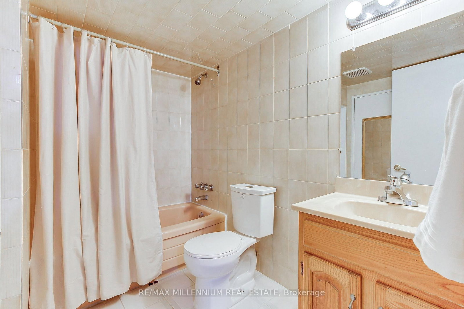 7431 Sigsbee Drive • Mississauga, ON photo 31