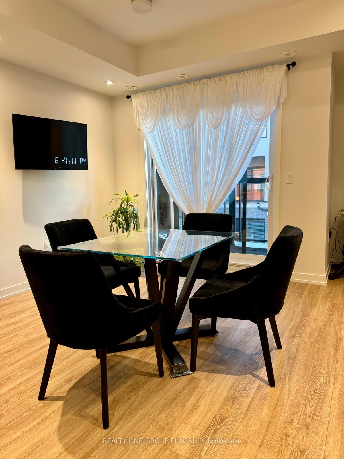 11-3421 Ridgeway Dr, Mississauga, view 4