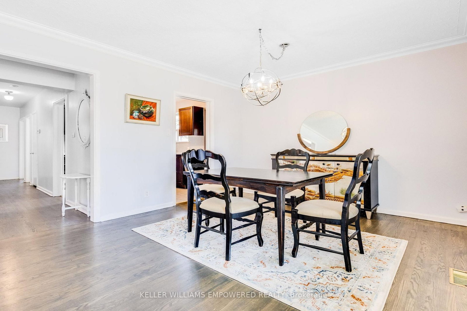 39 Checkendon Drive • Toronto, ON photo 9