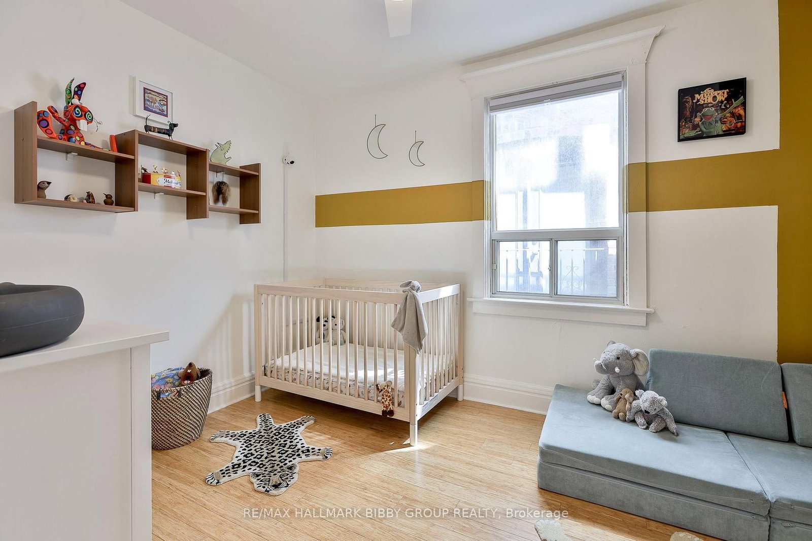 987 Saint Clarens Avenue • Toronto, ON photo 16