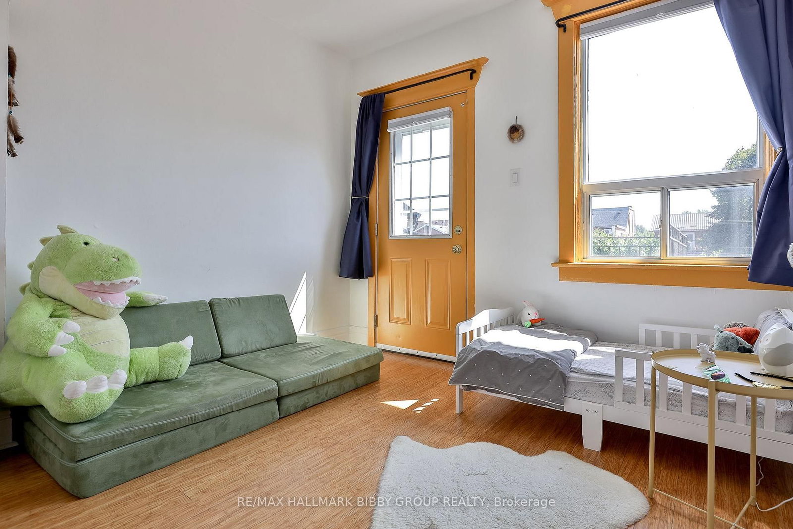 987 Saint Clarens Avenue • Toronto, ON photo 19
