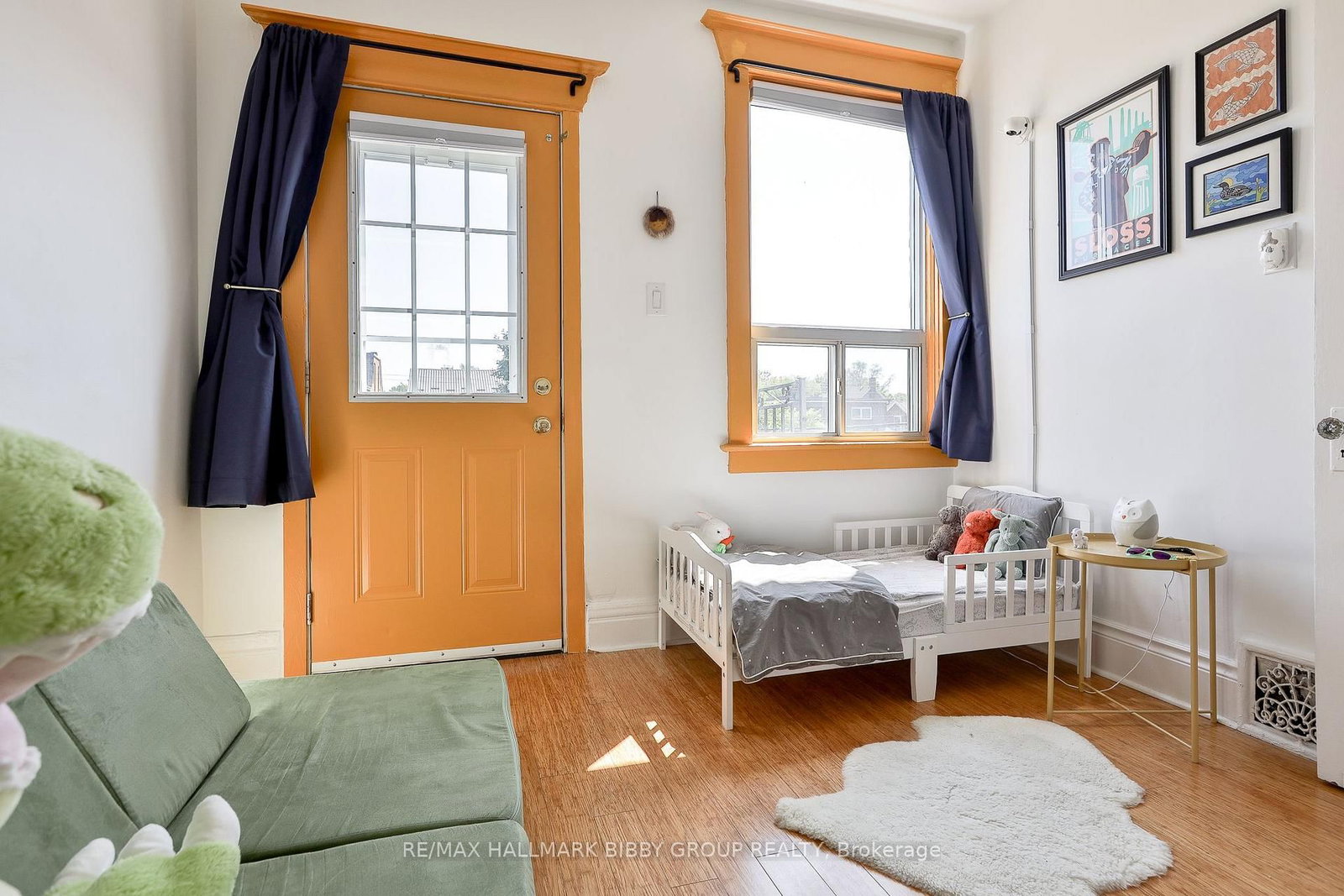 987 Saint Clarens Avenue • Toronto, ON photo 20
