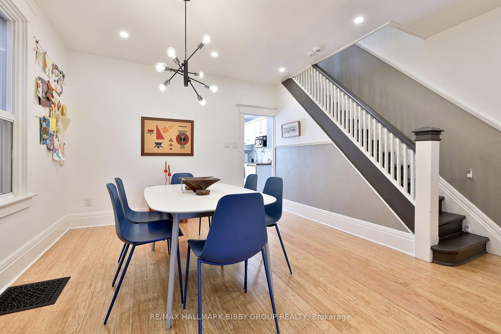 987 Saint Clarens Avenue • Toronto, ON photo 5