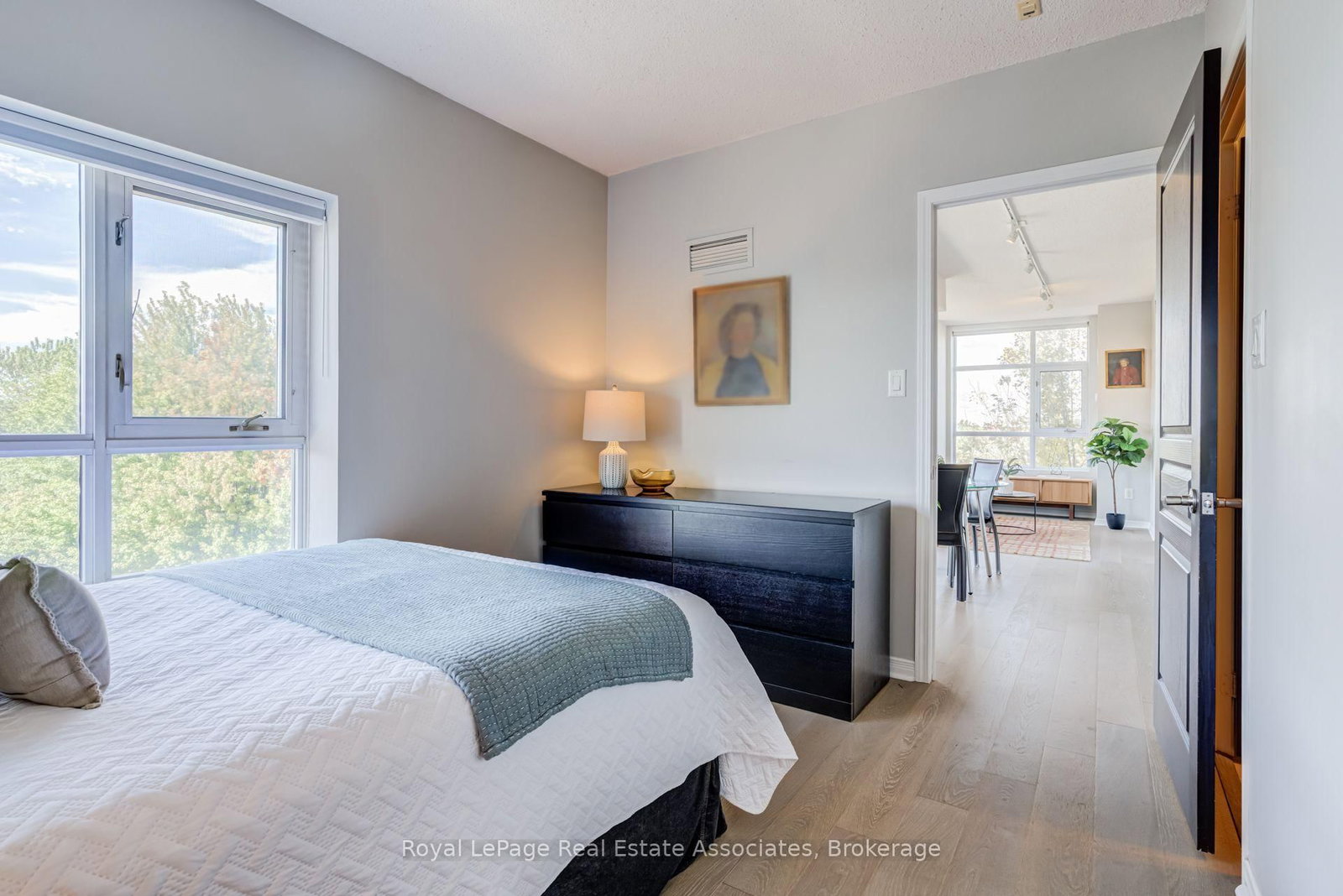 2495 Dundas Street W • #605 • Toronto, ON photo 16
