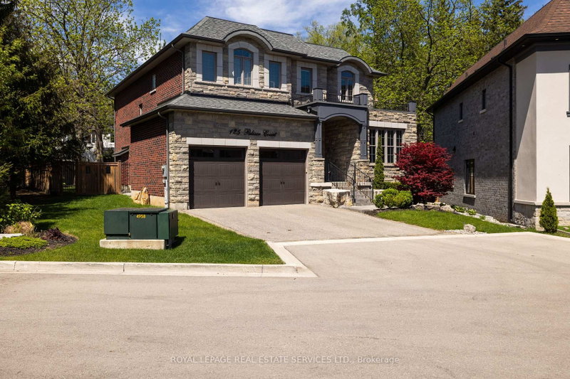 125 Paliser Court