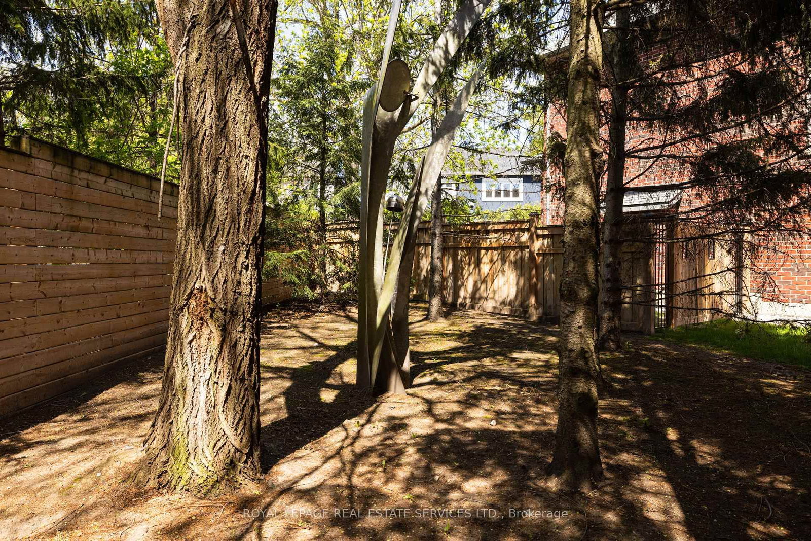 125 Paliser Court • Oakville, ON photo 40