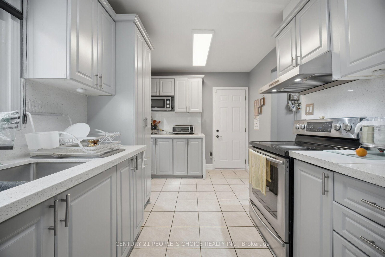 49 Cathy Jean Crescent • Toronto, ON photo 19