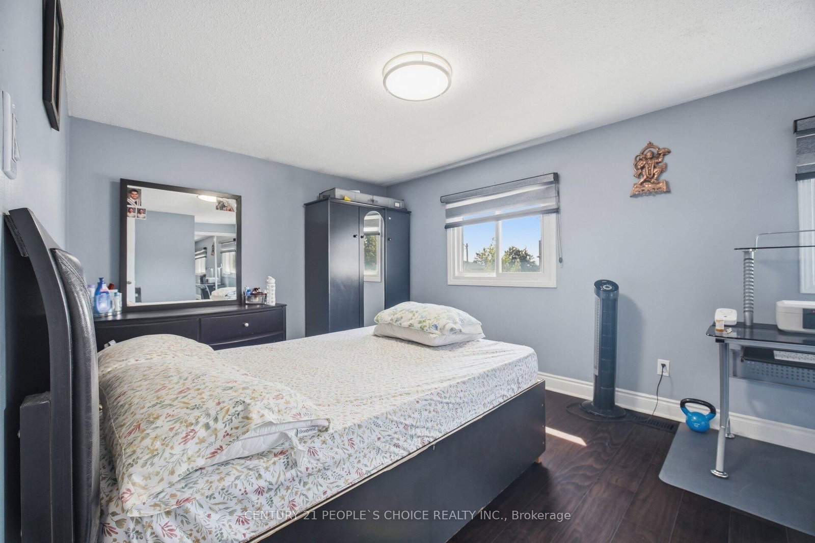49 Cathy Jean Crescent • Toronto, ON photo 23