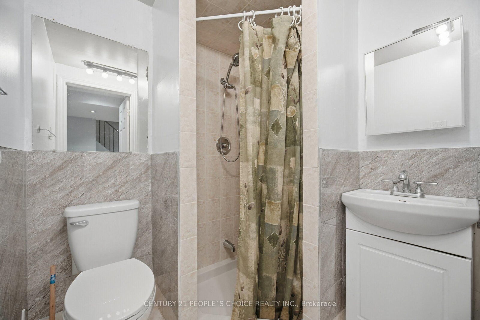 49 Cathy Jean Crescent • Toronto, ON photo 36