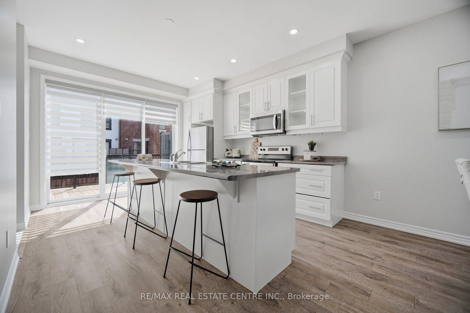 25-975 whitlock Ave, Milton, view 14
