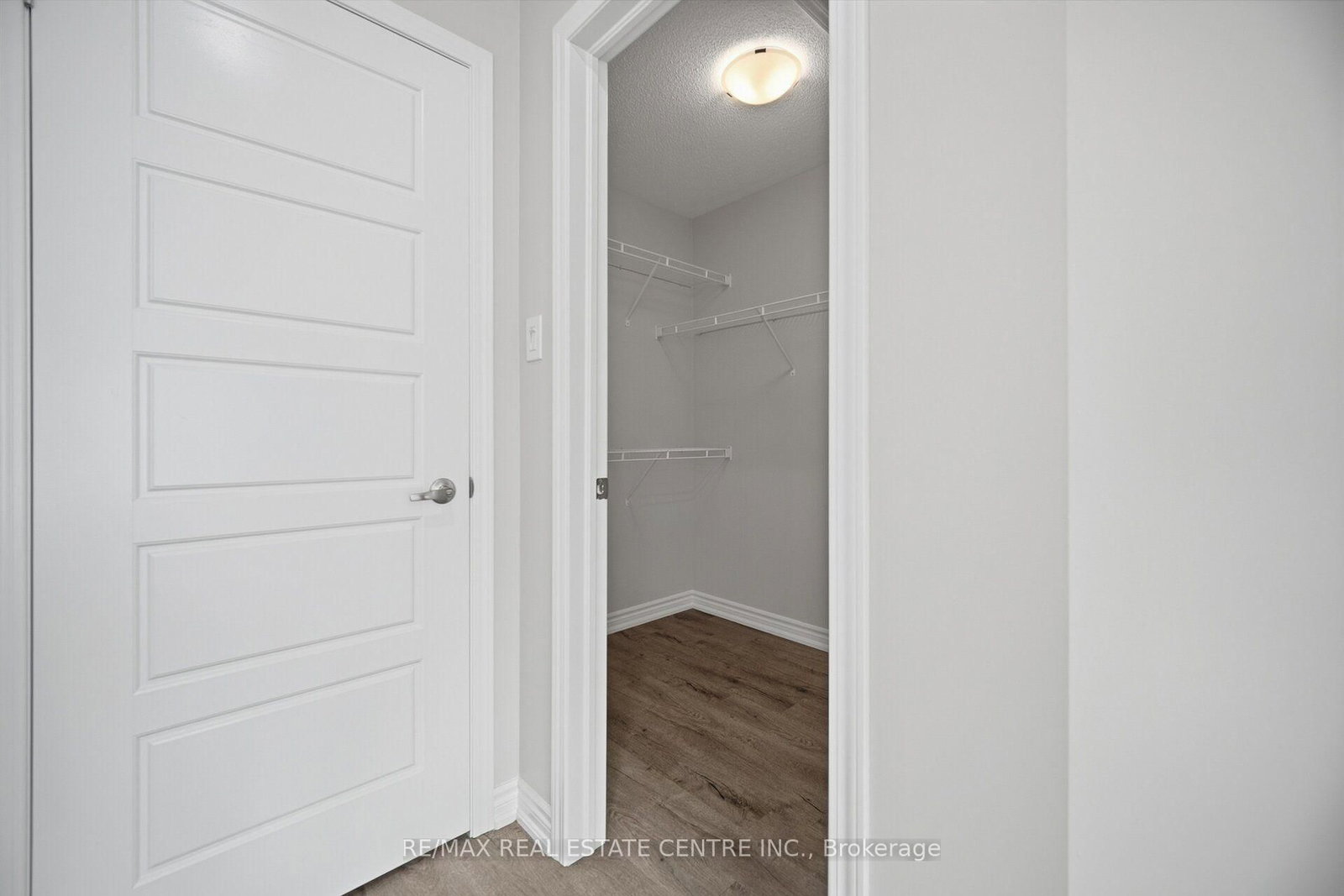 25-975 whitlock Ave, Milton, view 35