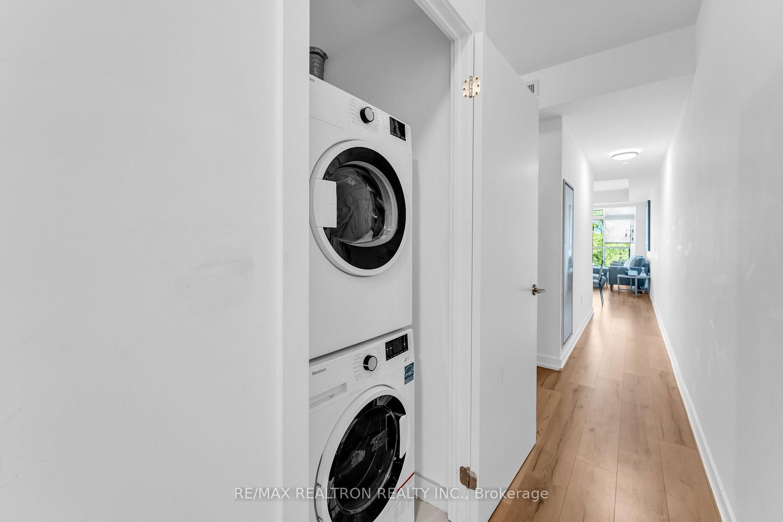 317 - 1195 The Queensway, Toronto 5