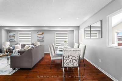 48 Sweet Clover Crescent • Brampton, ON photo 9