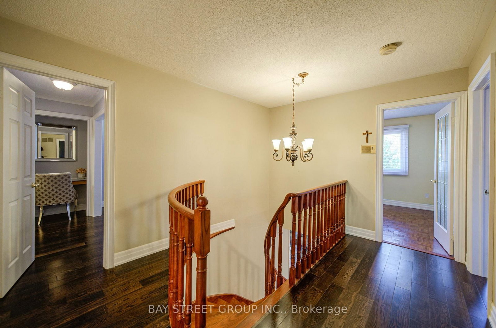 1348 Windrush Drive • Oakville, ON photo 21