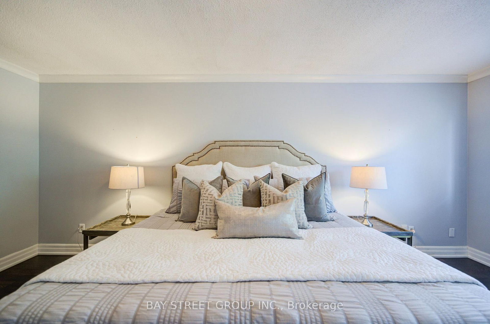 1348 Windrush Drive • Oakville, ON photo 23