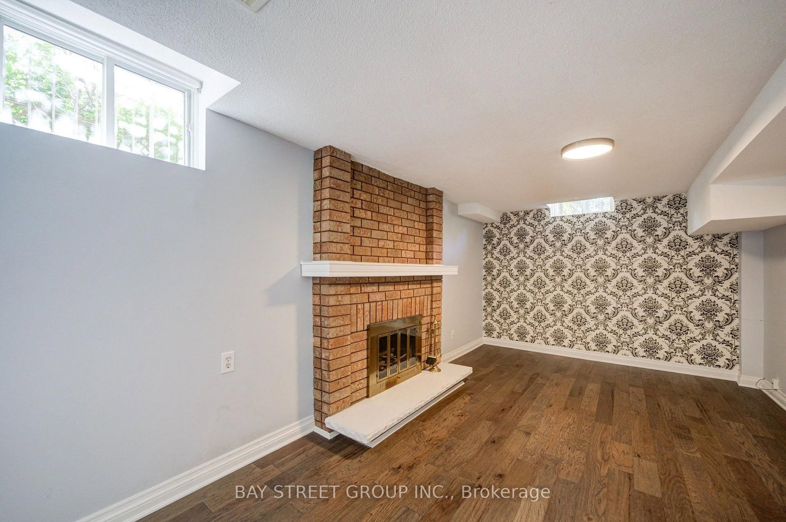 1348 Windrush Drive • Oakville, ON photo 33