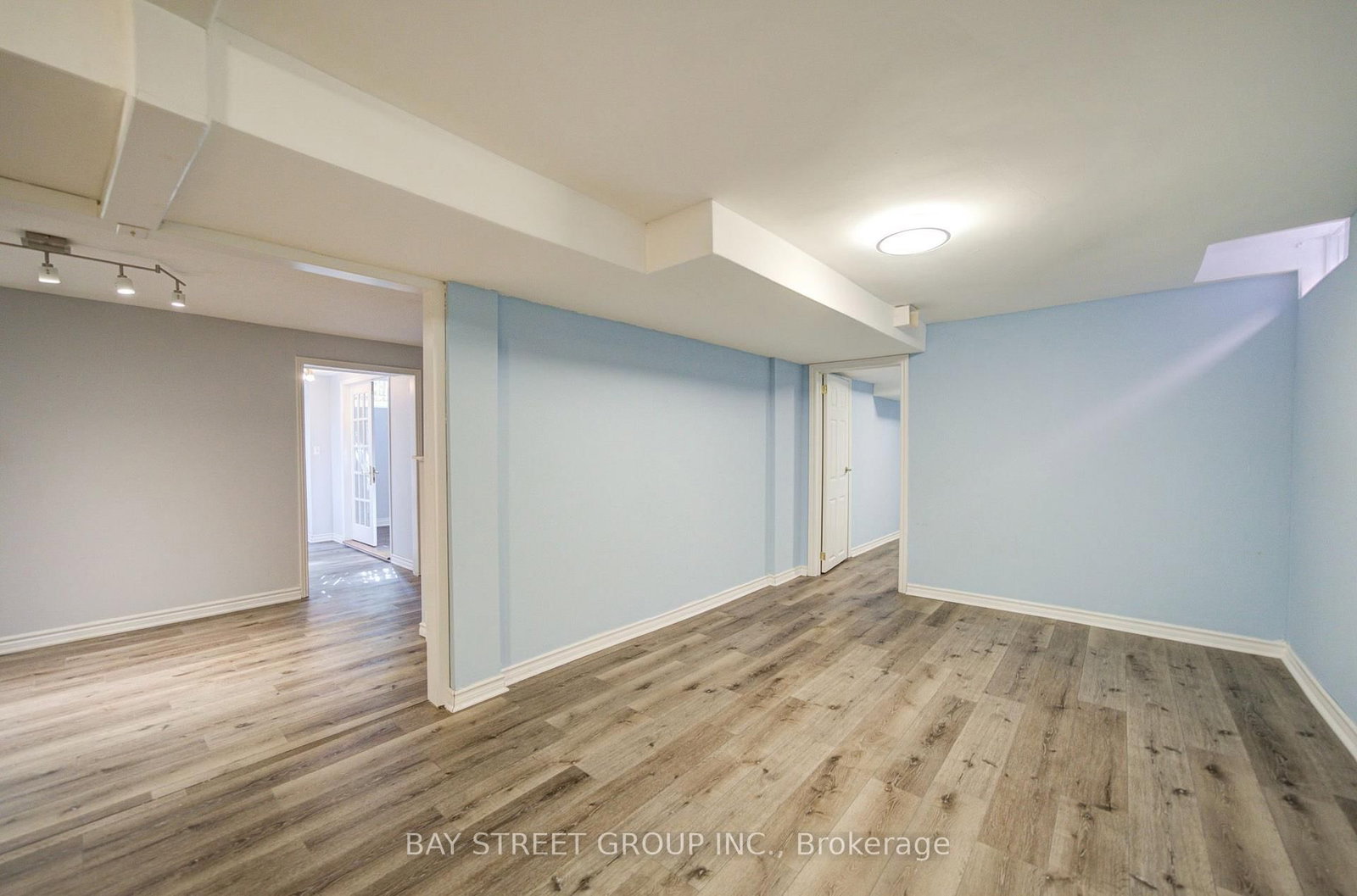 1348 Windrush Drive • Oakville, ON photo 38