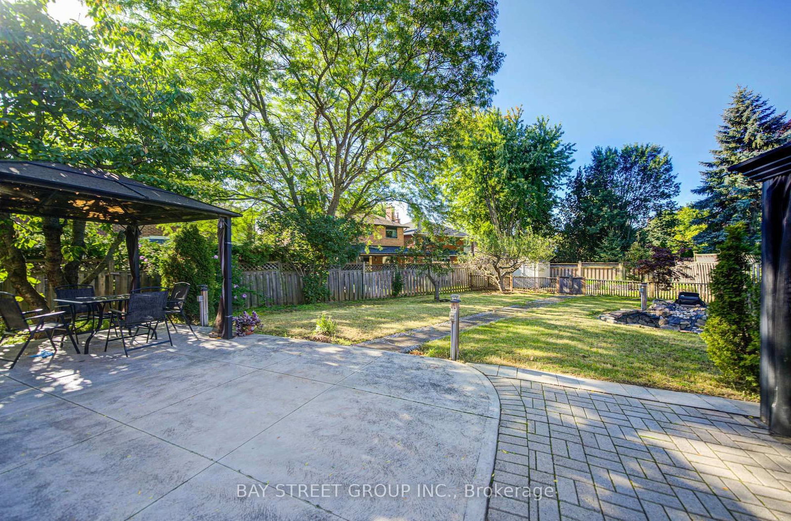 1348 Windrush Drive • Oakville, ON photo 43