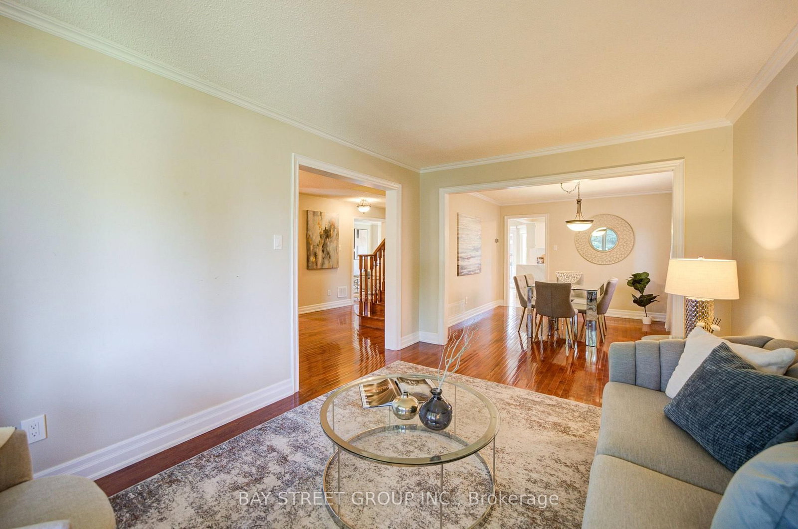 1348 Windrush Drive • Oakville, ON photo 6