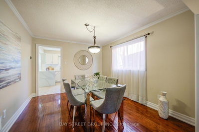 1348 Windrush Drive • Oakville, ON photo 8