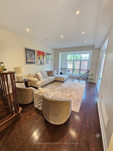 3275 Stalybridge Oakville,ON L6M 0L1 — Photo 6