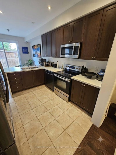 3275 Stalybridge Oakville,ON L6M 0L1 — Photo 8