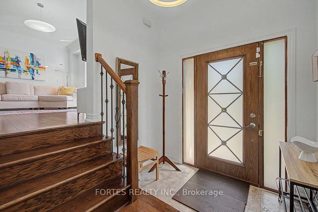 1160 Islington Avenue • Toronto, ON photo 3