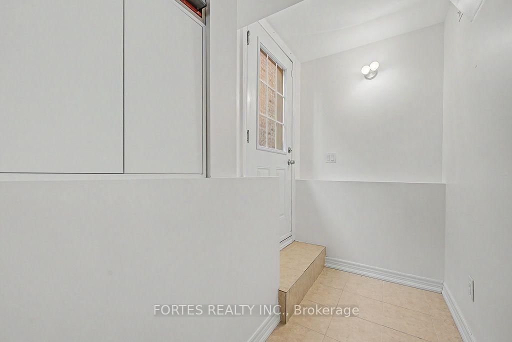 1160 Islington Avenue • Toronto, ON photo 44