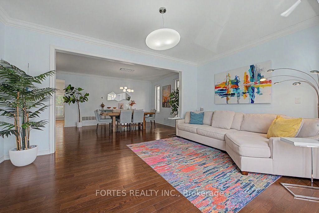 1160 Islington Avenue • Toronto, ON photo 5