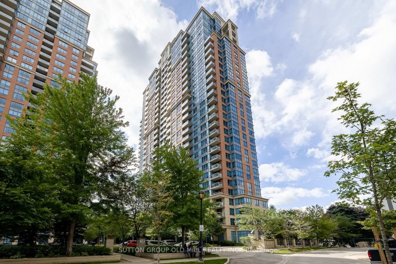 744 - 35 Viking Lane