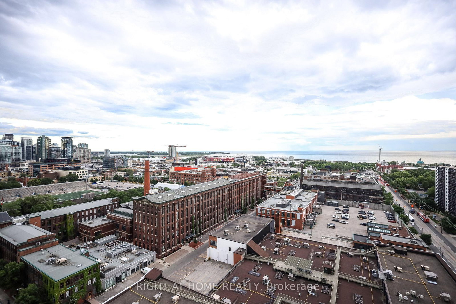 285 Dufferin Street • #1602 • Toronto, ON photo 22