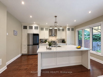1049 Greaves Avenue • Mississauga, ON photo 6