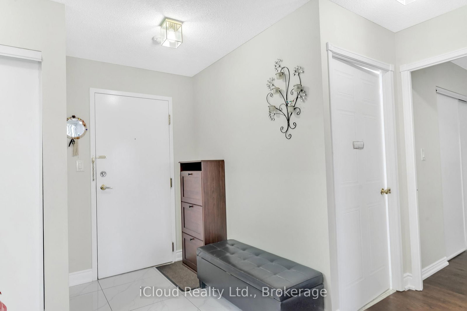 135 Hillcrest Avenue • #903 • Mississauga, ON photo 17