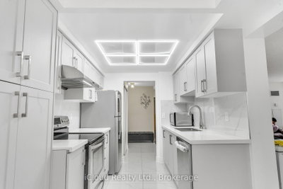 135 Hillcrest Mississauga,ON L5B 4B1 — Photo 18