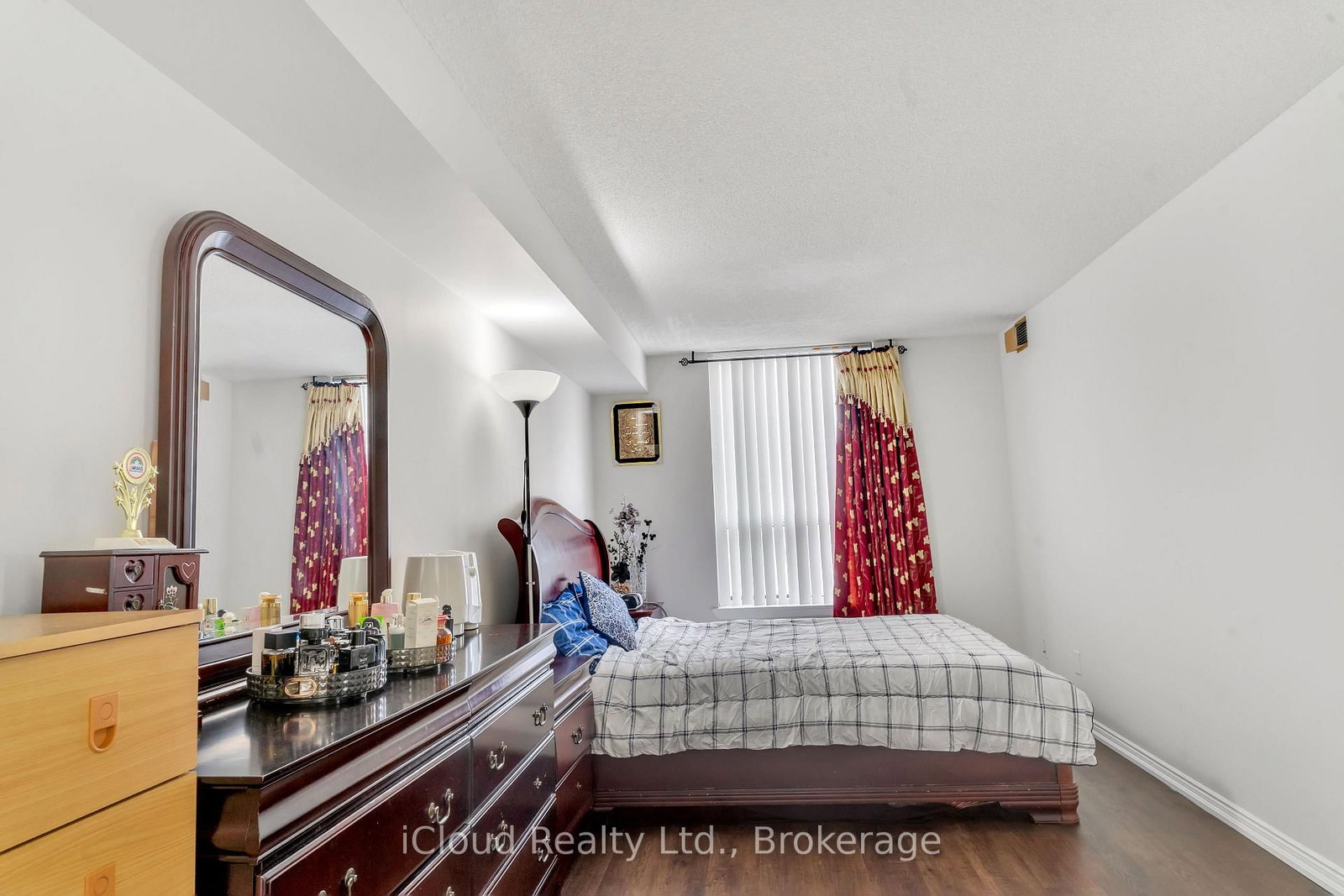 135 Hillcrest Avenue • #903 • Mississauga, ON photo 27