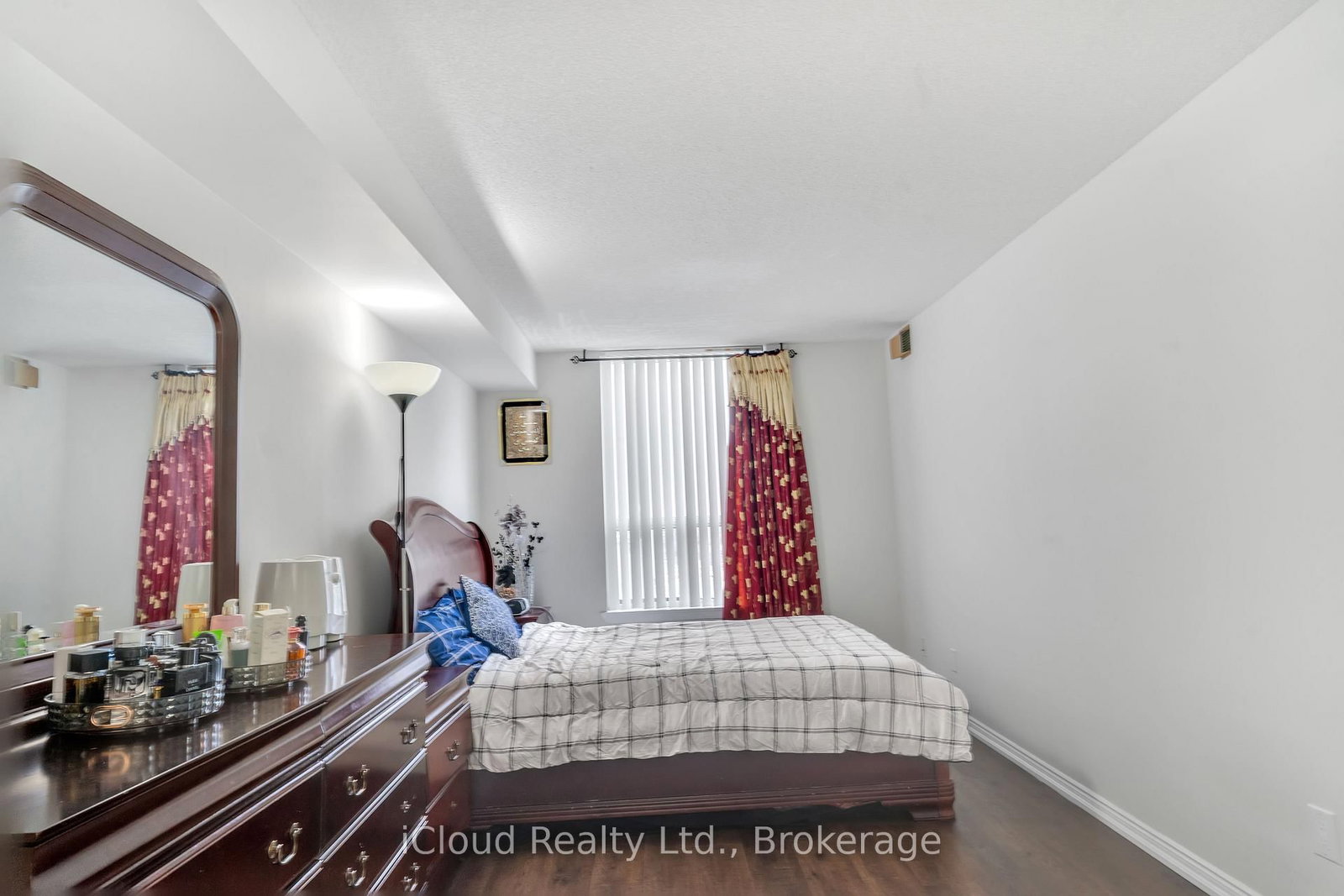 135 Hillcrest Avenue • #903 • Mississauga, ON photo 36