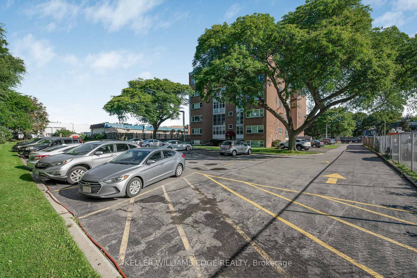 824 Brant Street • #9 • Burlington, ON photo 28