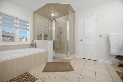 13 Goodsway Brampton,ON L7A 4A4 — Photo 30