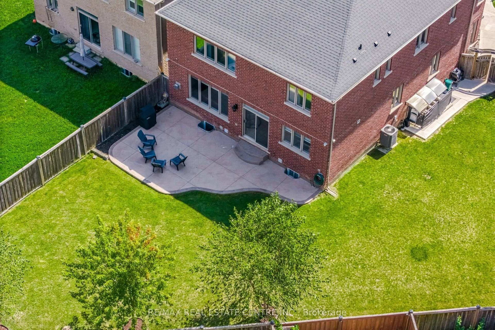 13 Goodsway Trail • Brampton, ON photo 43