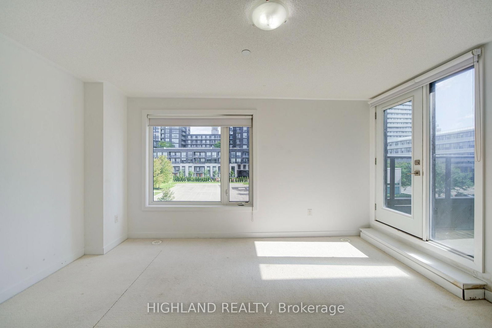 4010 Parkside Village Drive • #6 • Mississauga, ON photo 23