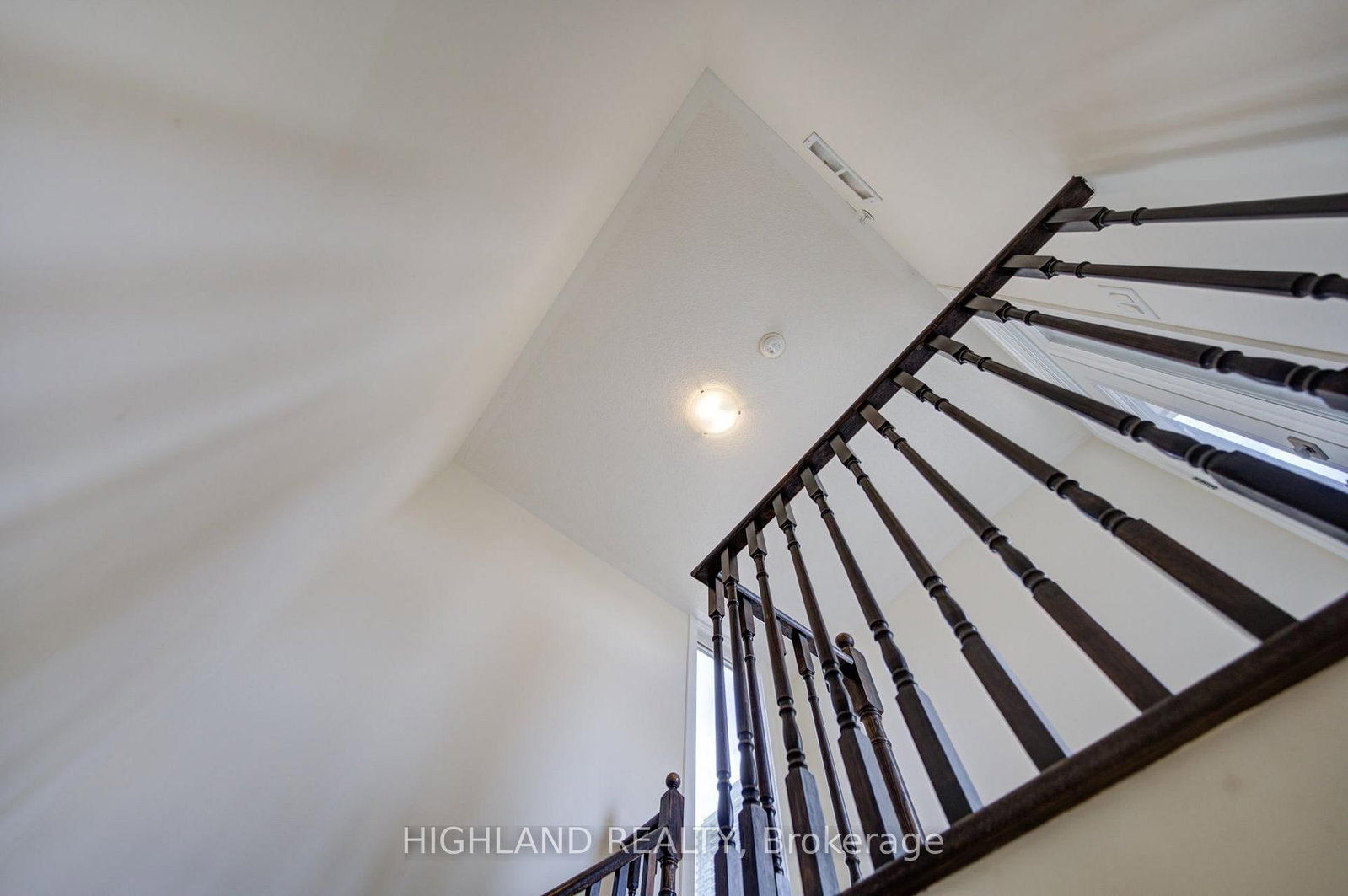 4010 Parkside Village Drive • #6 • Mississauga, ON photo 26