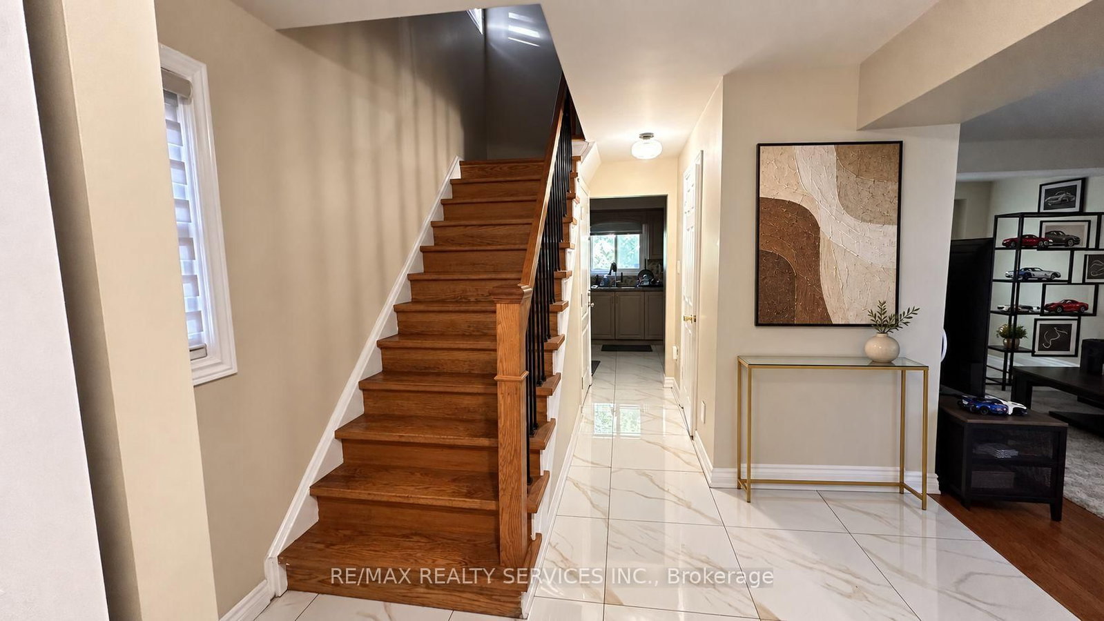 40 Morado Court • Brampton, ON photo 2