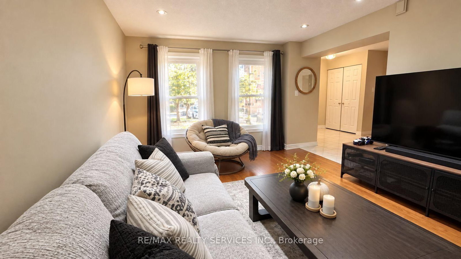 40 Morado Court • Brampton, ON photo 4